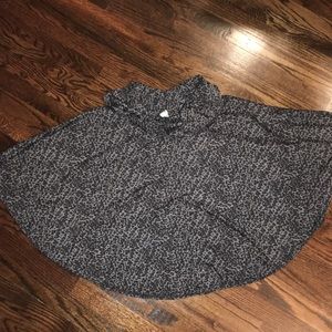 animal print cape shawl gray black dolman sleeve shirt